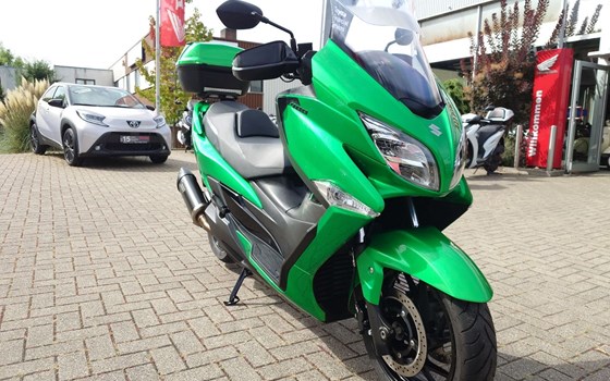 Gebrauchtmotorrad Suzuki Burgman 400 - Bild 4