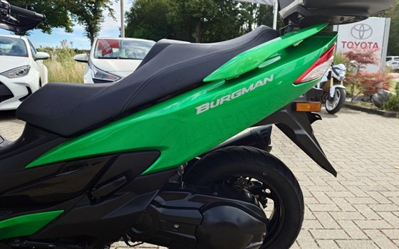 Gebrauchtmotorrad Suzuki Burgman 400 - Bild 8