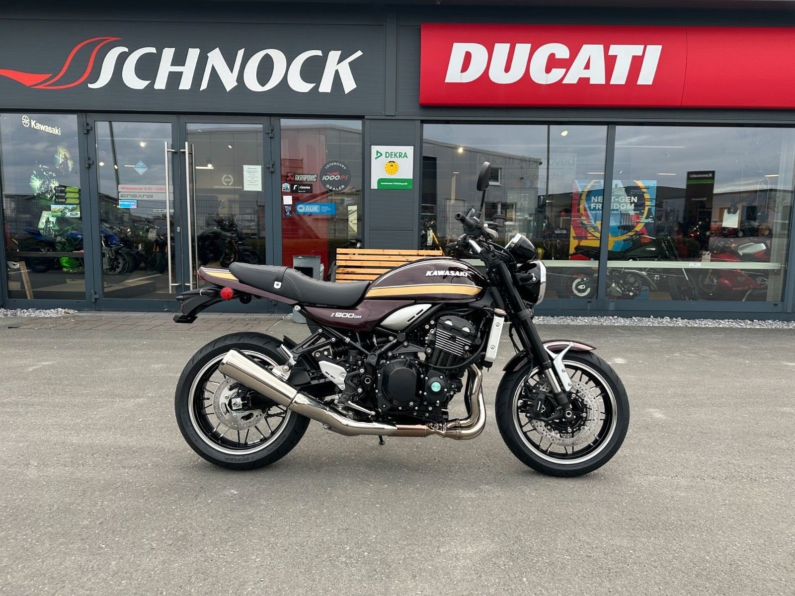 Kawasaki Z900 RS