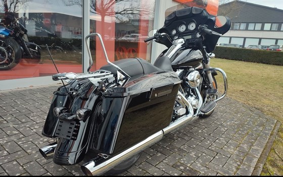 Gebrauchtmotorrad Harley-Davidson Touring Electra Glide Standard FLHT - Bild 8