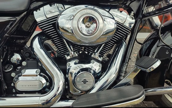 Gebrauchtmotorrad Harley-Davidson Touring Electra Glide Standard FLHT - Bild 9