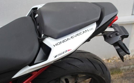 Gebrauchtmotorrad Honda CB750 Hornet - Bild 6