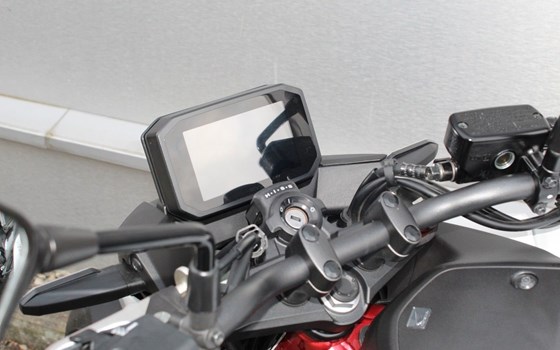 Gebrauchtmotorrad Honda CB750 Hornet - Bild 9