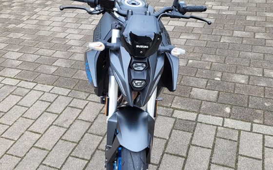 Gebrauchtmotorrad Suzuki GSX-8S - Bild 3