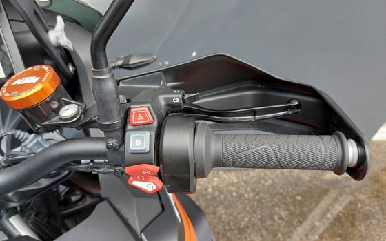 Gebrauchtmotorrad KTM 1290 Super Adventure S - Bild 9