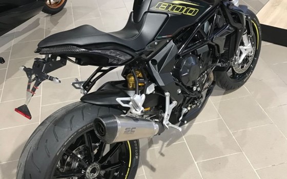 Gebrauchtmotorrad MV Agusta Brutale 800 - Bild 4