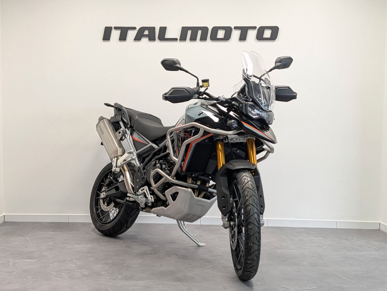 Neumotorrad