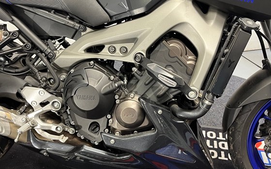 Gebrauchtmotorrad Yamaha MT-09 - Bild 11