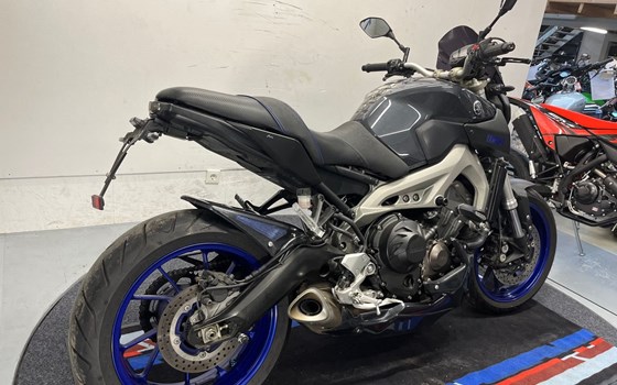 Gebrauchtmotorrad Yamaha MT-09 - Bild 8