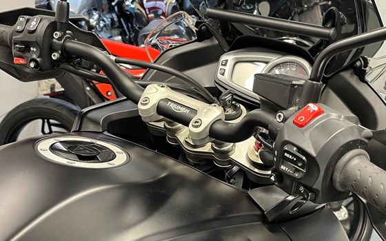 Gebrauchtmotorrad Triumph Tiger Sport 1050 - Bild 12
