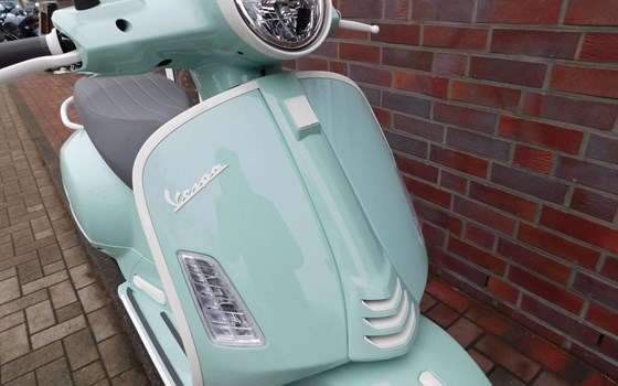 Neufahrzeug Vespa GTS 125 - Bild 5