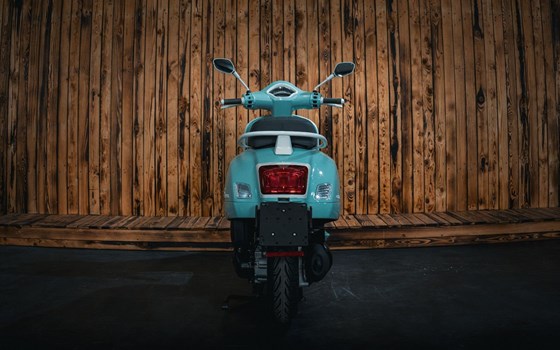 Neufahrzeug Vespa GTS 125 - Bild 6