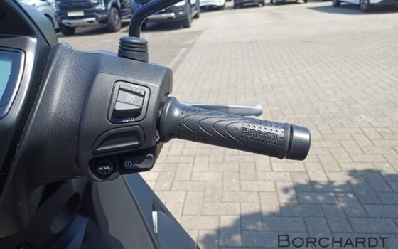 Neufahrzeug Piaggio Medley 125 - Bild 12