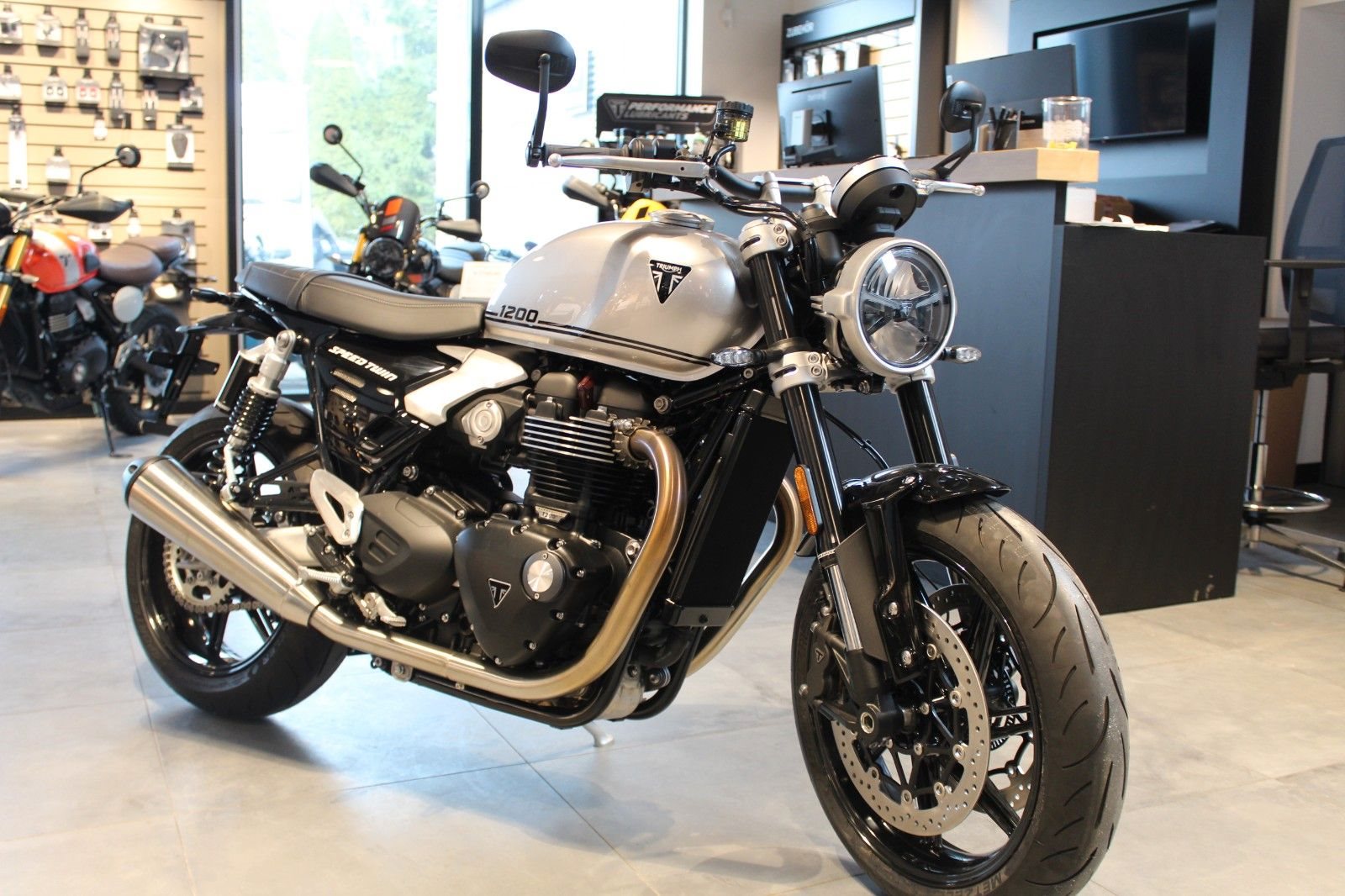 Triumph Speed Twin 1200