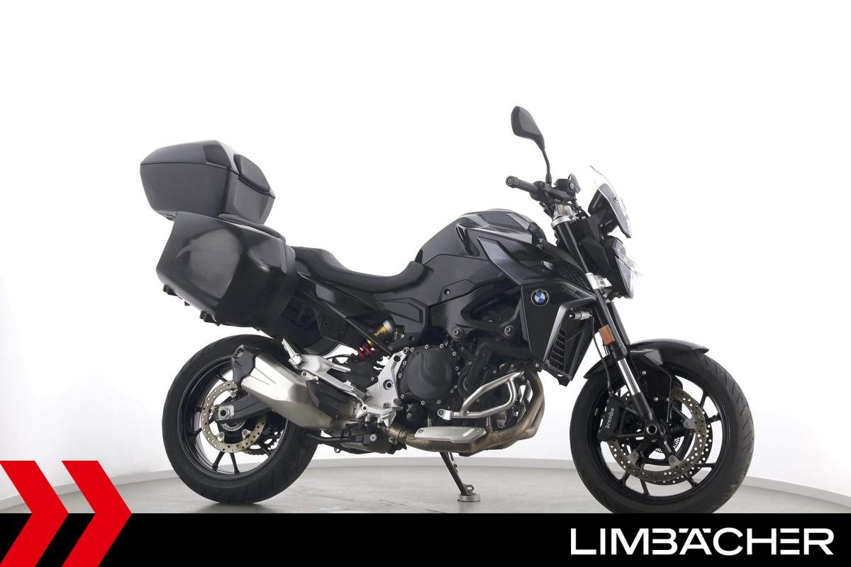 BMW F 900 R Triple Black