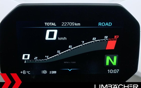 Gebrauchtmotorrad BMW F 900 R - Bild 12