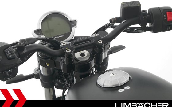 Neufahrzeug Moto Guzzi V7 Stone - Bild 12