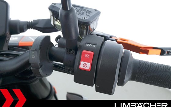 Gebrauchtmotorrad KTM 890 Duke - Bild 20