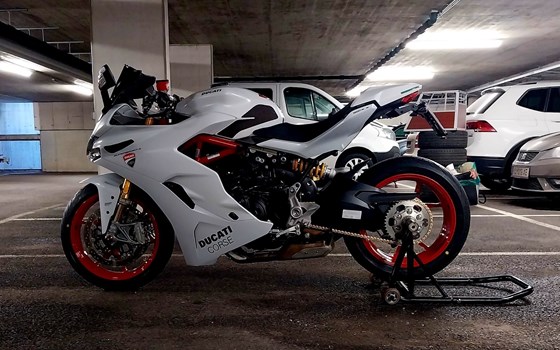 Gebrauchtmotorrad Ducati SuperSport S - Bild 1