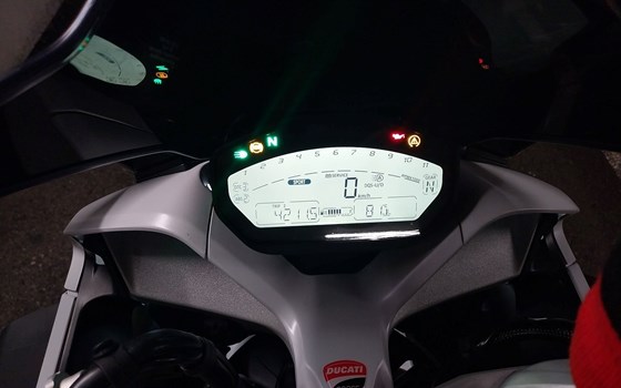 Gebrauchtmotorrad Ducati SuperSport S - Bild 2