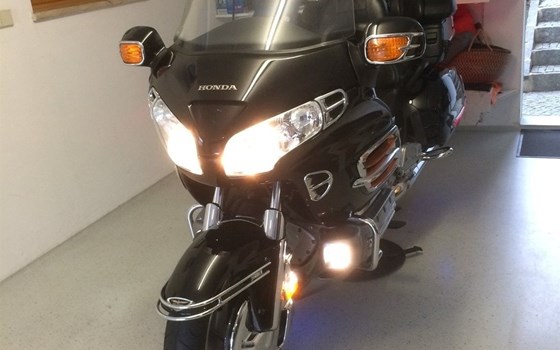 Gebrauchtmotorrad Honda GL 1800 Goldwing - Bild 3