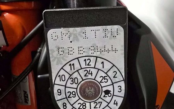 Gebrauchtmotorrad KTM 125 Duke - Bild 11