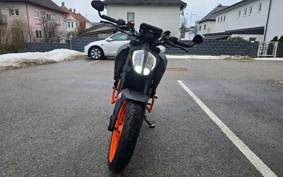 Gebrauchtmotorrad KTM 125 Duke - Bild 2
