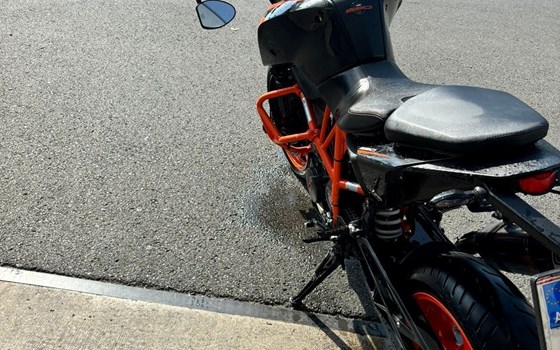 Gebrauchtmotorrad KTM 690 Duke R - Bild 4