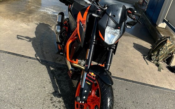 Gebrauchtmotorrad KTM 690 Duke R - Bild 6