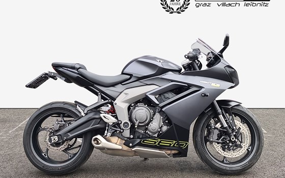 Gebrauchtmotorrad Triumph Daytona 660 - Bild 1