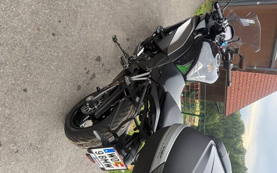 Gebrauchtmotorrad Kawasaki Ninja 1000SX - Bild 11
