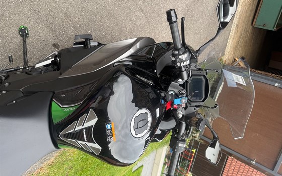 Gebrauchtmotorrad Kawasaki Ninja 1000SX - Bild 9