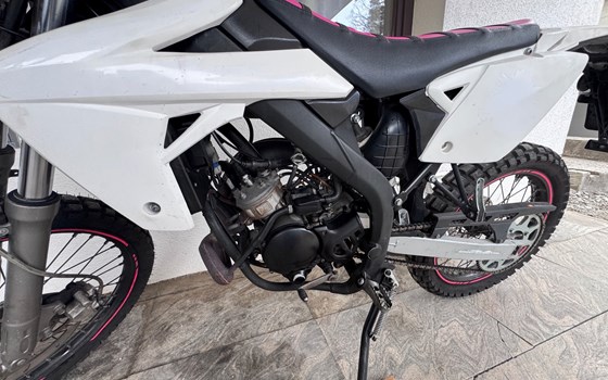 Gebrauchtmotorrad Rieju MRT 50 - Bild 4