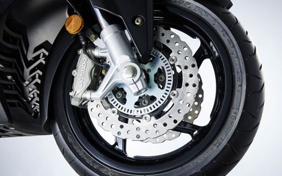 Neufahrzeug Kymco AK 575i ABS Premium - Bild 10