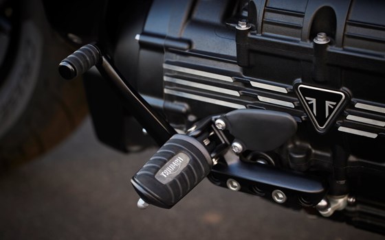 Neufahrzeug Triumph Rocket 3 Storm GT - Bild 9