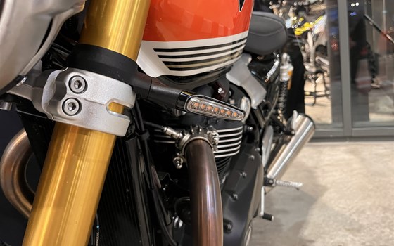 Gebrauchtmotorrad Triumph Speed Twin 1200 RS - Bild 4