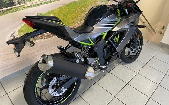 Neufahrzeug Kawasaki Ninja 125 - Bild 5