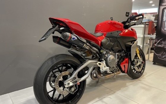 Gebrauchtmotorrad Ducati Streetfighter V2 S - Bild 3