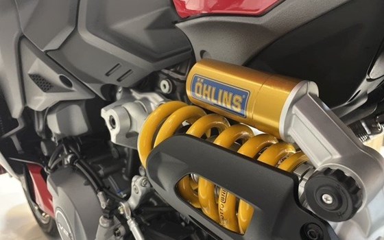 Gebrauchtmotorrad Ducati Streetfighter V2 S - Bild 6