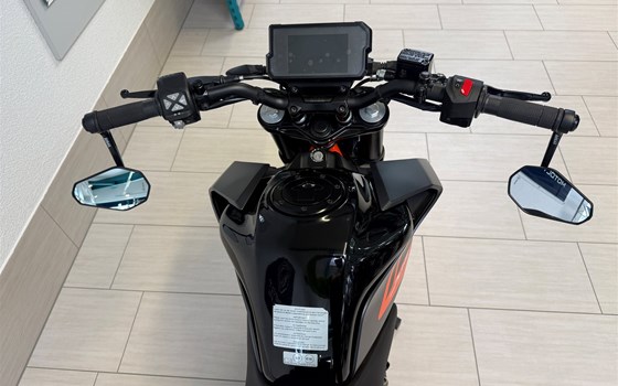 Gebrauchtmotorrad KTM 125 Duke - Bild 11