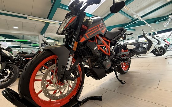 Gebrauchtmotorrad KTM 125 Duke - Bild 13