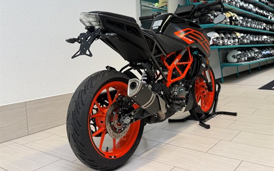 Gebrauchtmotorrad KTM 125 Duke - Bild 7