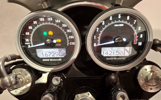 Gebrauchtmotorrad BMW R nineT Racer - Bild 6