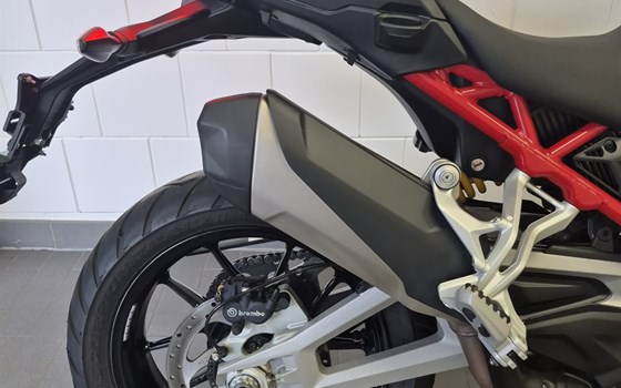 Gebrauchtmotorrad Ducati Multistrada V4 - Bild 9