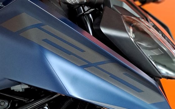 Neufahrzeug KTM 125 Duke - Bild 2