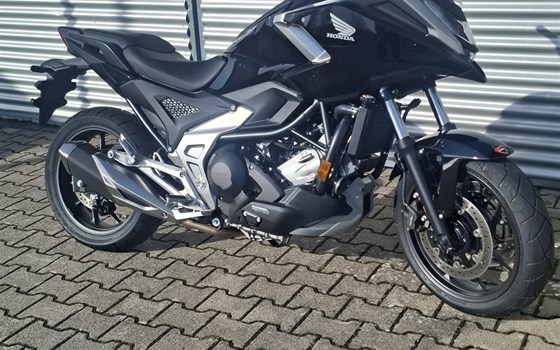 Gebrauchtmotorrad Honda NC750X DCT - Bild 1