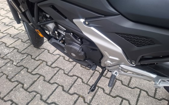 Gebrauchtmotorrad Honda NC750X DCT - Bild 7