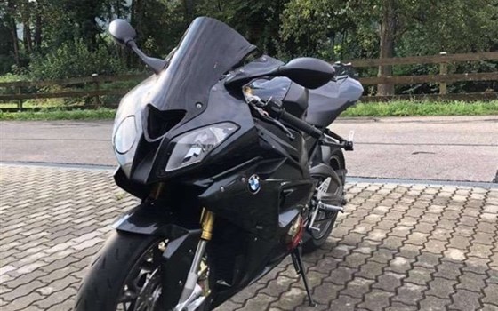 Gebrauchtmotorrad BMW S 1000 RR - Bild 1