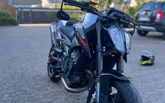 Gebrauchtmotorrad KTM 790 Duke L - Bild 3