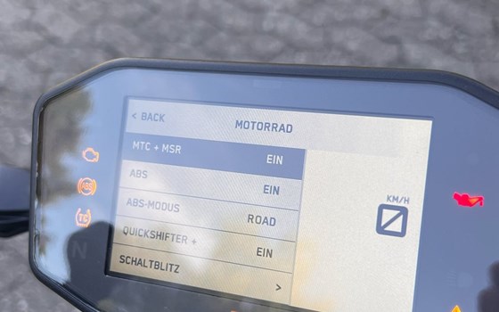 Gebrauchtmotorrad KTM 790 Duke L - Bild 12